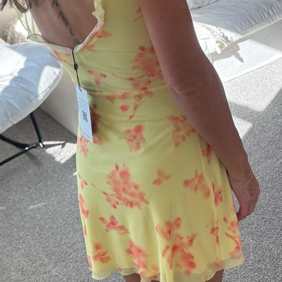 Tiger Mist Yellow and Orange Floral Dress - Picture 3 of 7